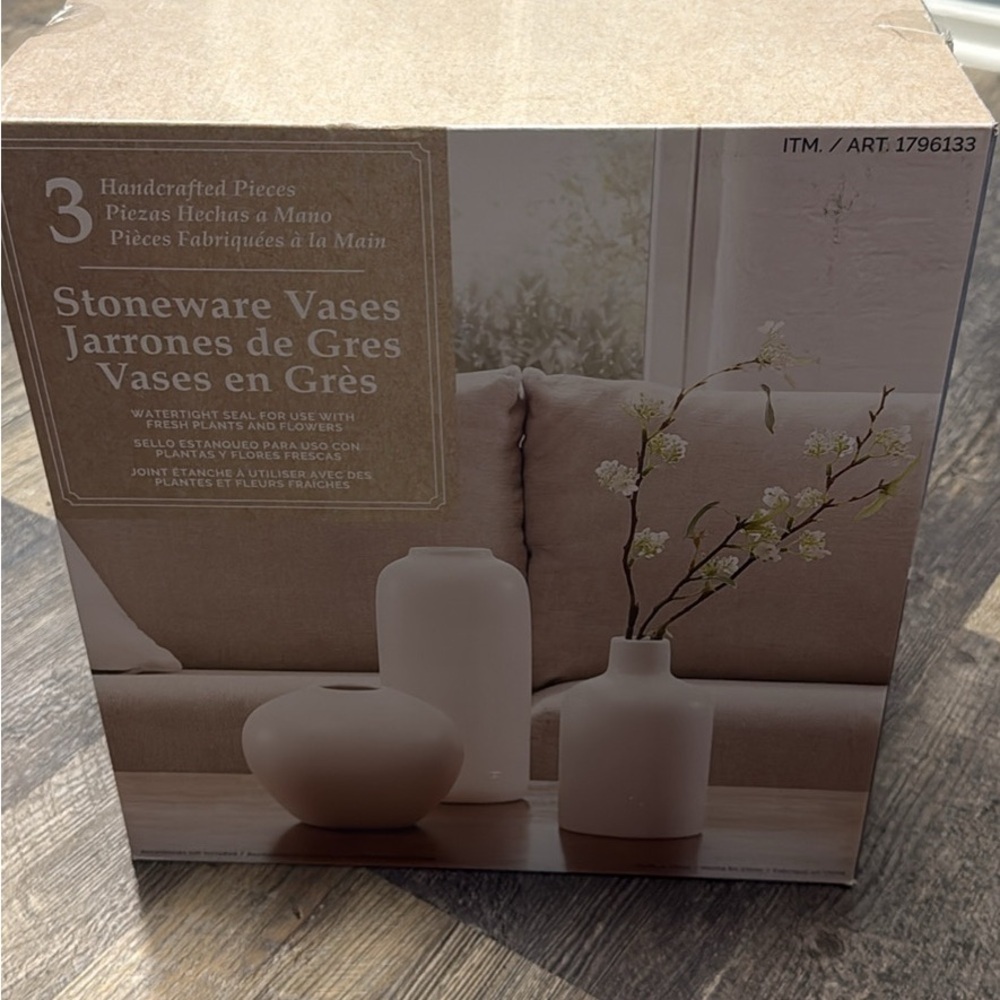 Stoneware Vases Set - white